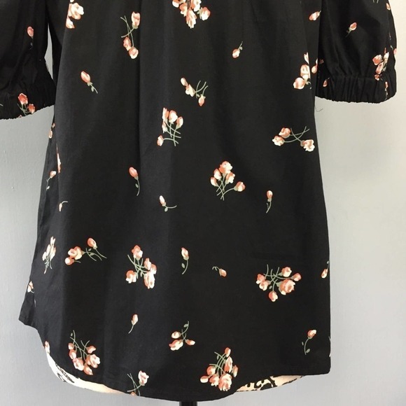 𝅺14th & Union Off the Shoulder Black Tulip Floral Lightweight Blouse Women’s S - Picture 6 of 12
